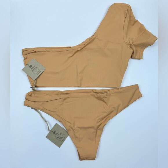 NWT Free People Toast Bikini Set One Shoulder Crop Top Low Rise Bottom
Tan Small - Picture 3 of 6